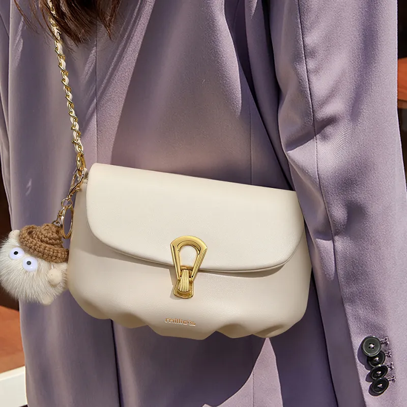 MILLIE'S Cow Leather With Synthetic Leather Cloud Bag Underarm Shoulder Bag Chain Bag Regular Women's Ecru-1