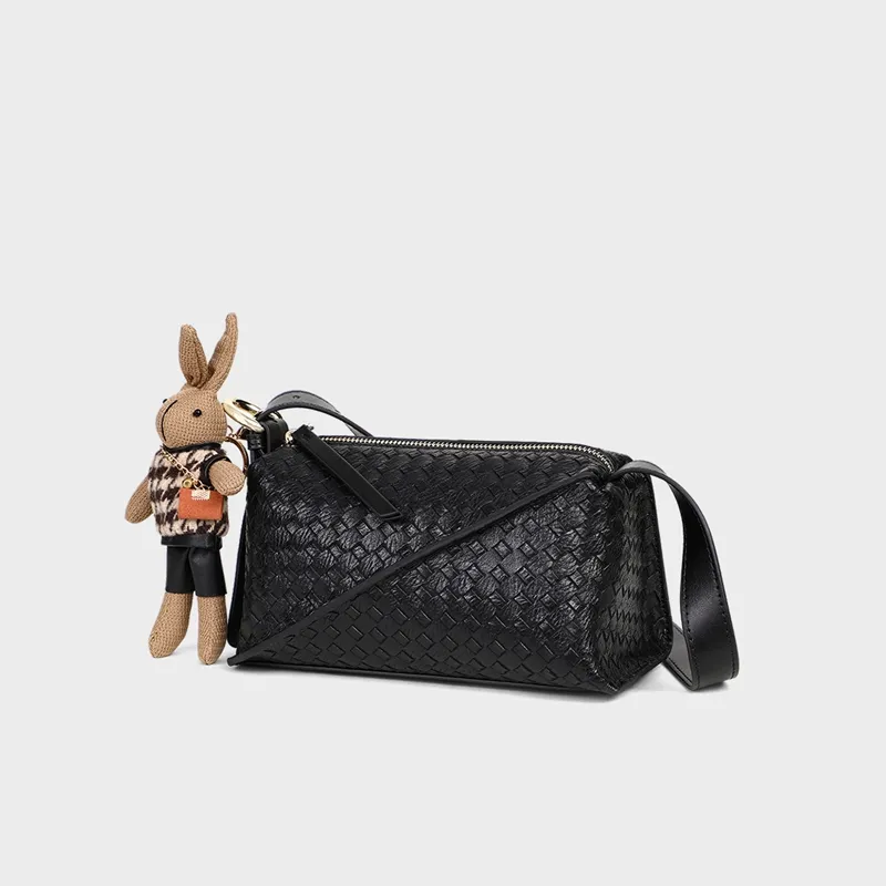 MILLIE'S Cow Leather Underarm Shoulder Bag, Crossbody Bag Regular Women's Black-3