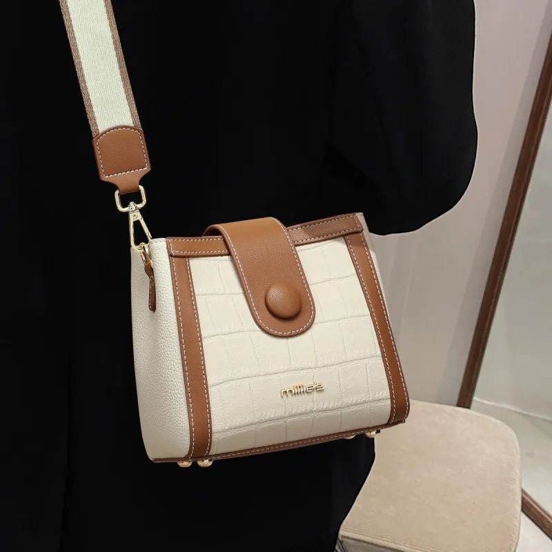 MILLIE'S Cow Leather With Synthetic Leather Shoulder Bag Regular Women's Ecru-1