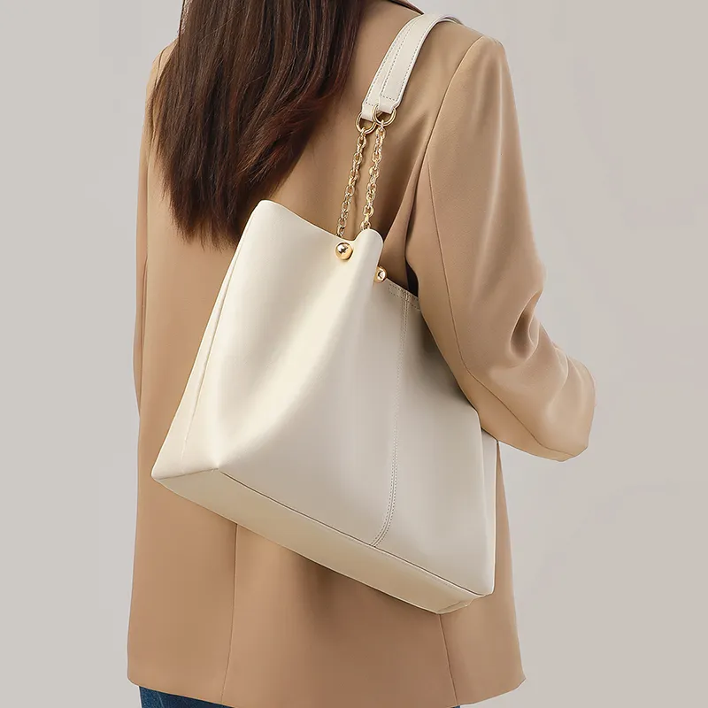 MILLIE'S Cow Leather Underarm Tote Bag, Shopping Bag, Handbag, Shoulder Bag Regular Women's Ecru-1