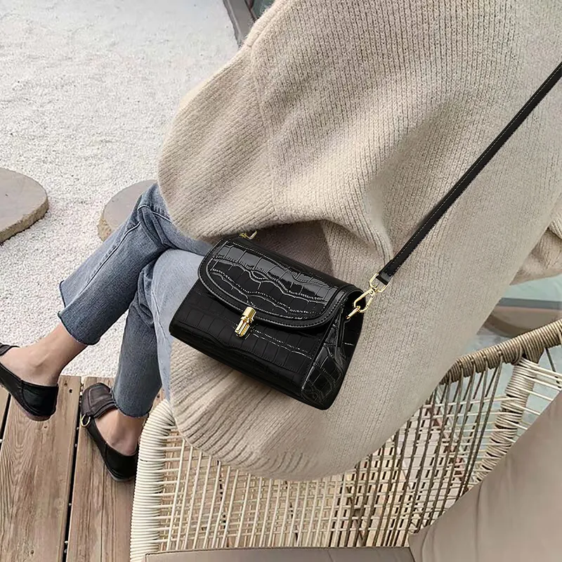 MILLIE'S Cow Split Leather Bonded Synthetic Leather Shoulder Bag Crossbody Bag Regular Women's Black/White-1