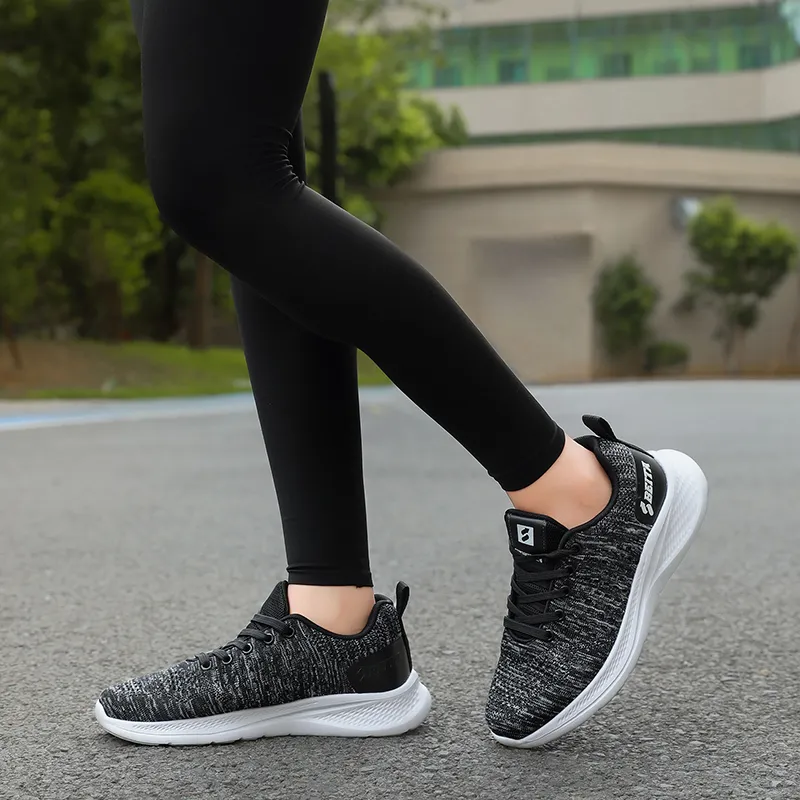 Beta Anti-Slip Wear-Resistant Low-Top Casual Running Shoes Unisex-13