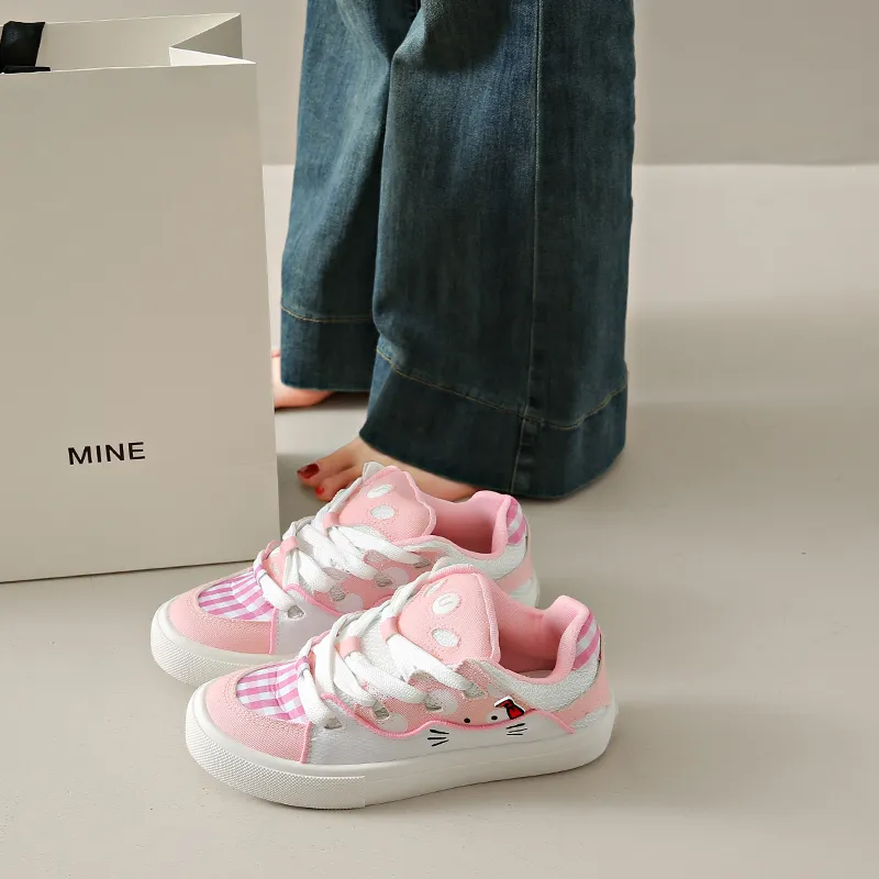 OUGLEMEN Slip Resistant Shock Absorbers With Abrasion Resistant Properties Low Top Skateboard Shoes Women's Box-9
