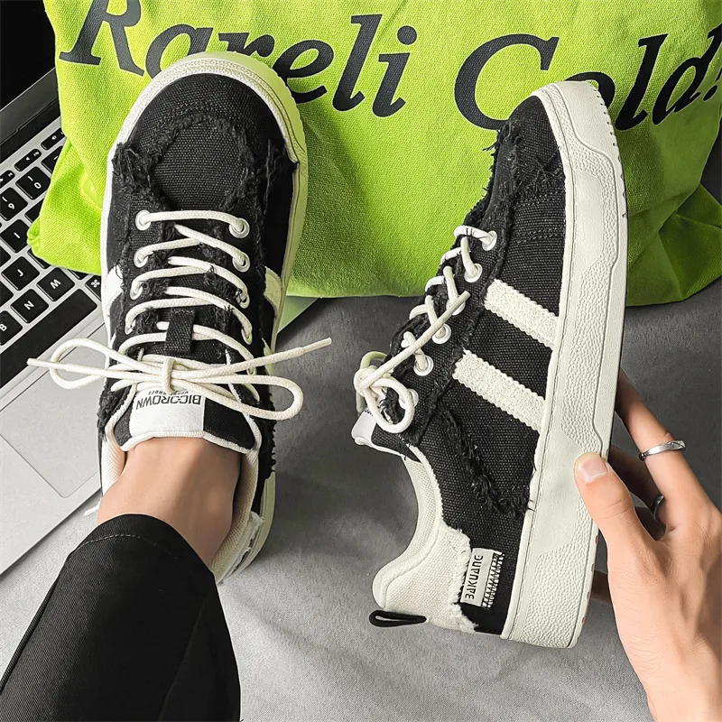 OUGLEMEN Wear resistant, Lightweight, Breathable, And Non slip. Low Top Skateboard Shoes Men's Box-4