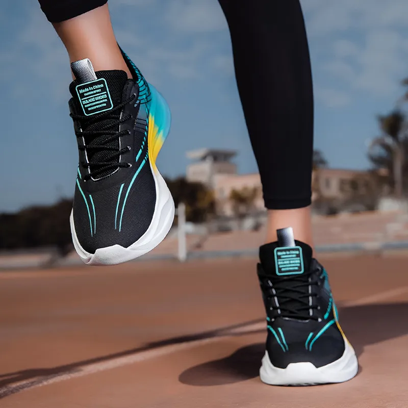 YIVELOVE Anti-Slip And Wear-Resistant Breathable Low-Top Casual Running Shoes Men's-3
