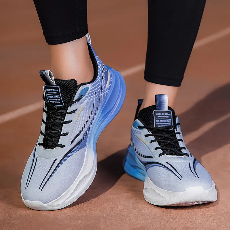 YIVELOVE Anti-Slip And Wear-Resistant Breathable Low-Top Casual Running Shoes Men's-18