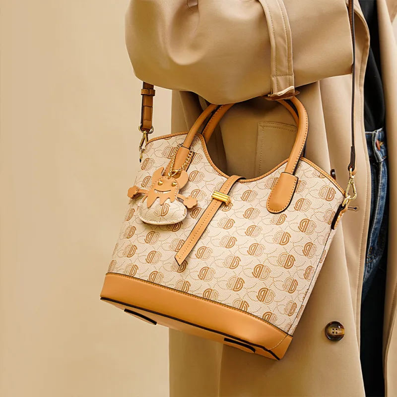 Dubaolu Handbags-12