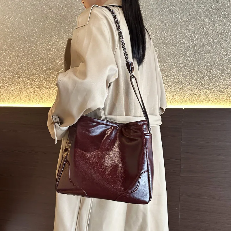 Dubaolu Synthetic Leather Handbag Shoulder Bag Regular Women's Angora Red/Black-1