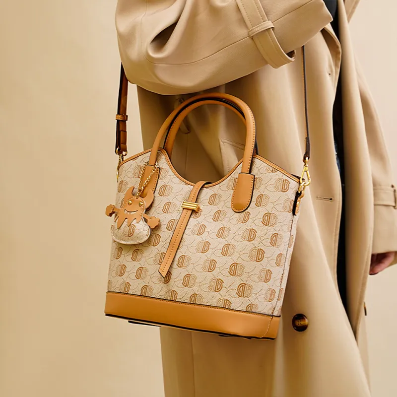 Dubaolu Handbags-13