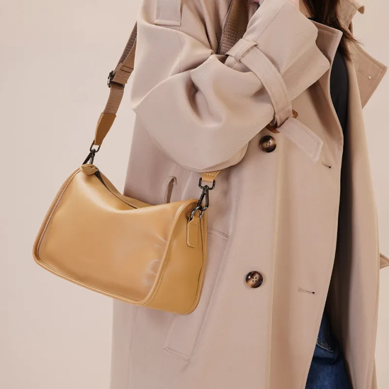 Dubaolu Synthetic Leather Outer/Cow Split Leather Base Shoulder Bag Medium Size Women's Apricot-7