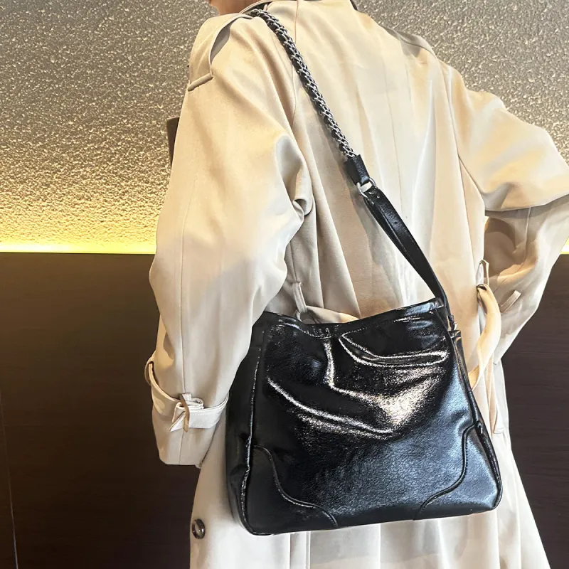Dubaolu Synthetic Leather Handbag Shoulder Bag Regular Women's Angora Red/Black-8