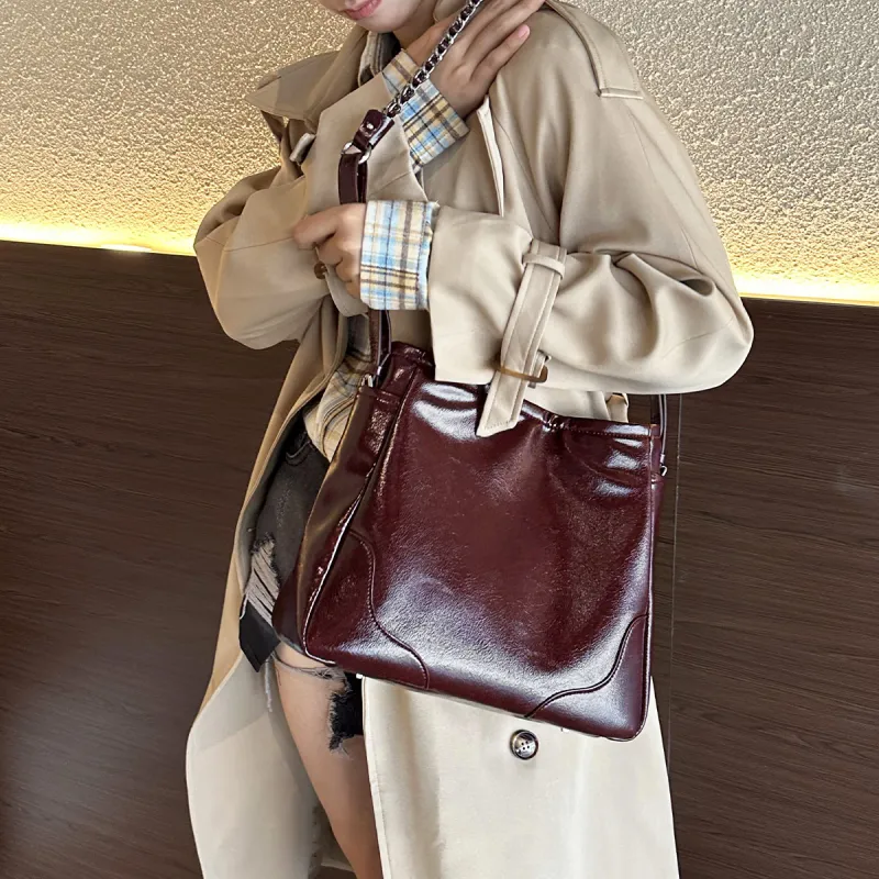Dubaolu Synthetic Leather Handbag Shoulder Bag Regular Women's Angora Red/Black-2