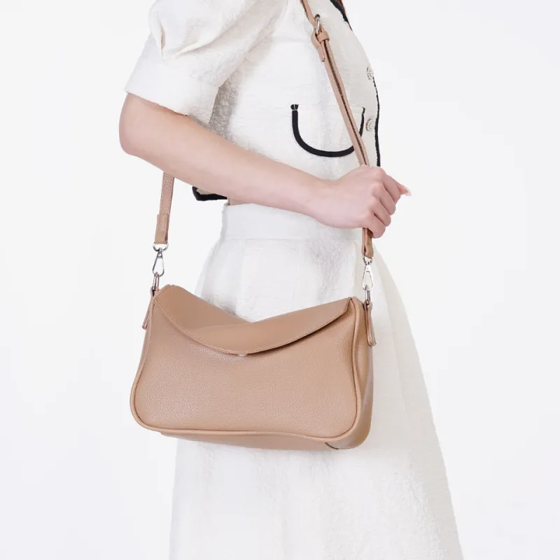 Dubaolu Synthetic Leather Handbag Medium Size Women's Multicolor-13