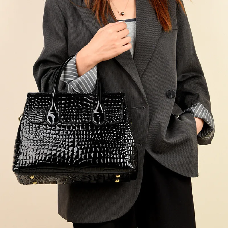 Cool PU Shoulder Bag Regular Women's Black-3