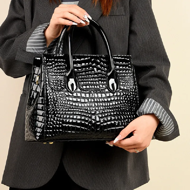 Cool PU Shoulder Bag Regular Women's Black-5