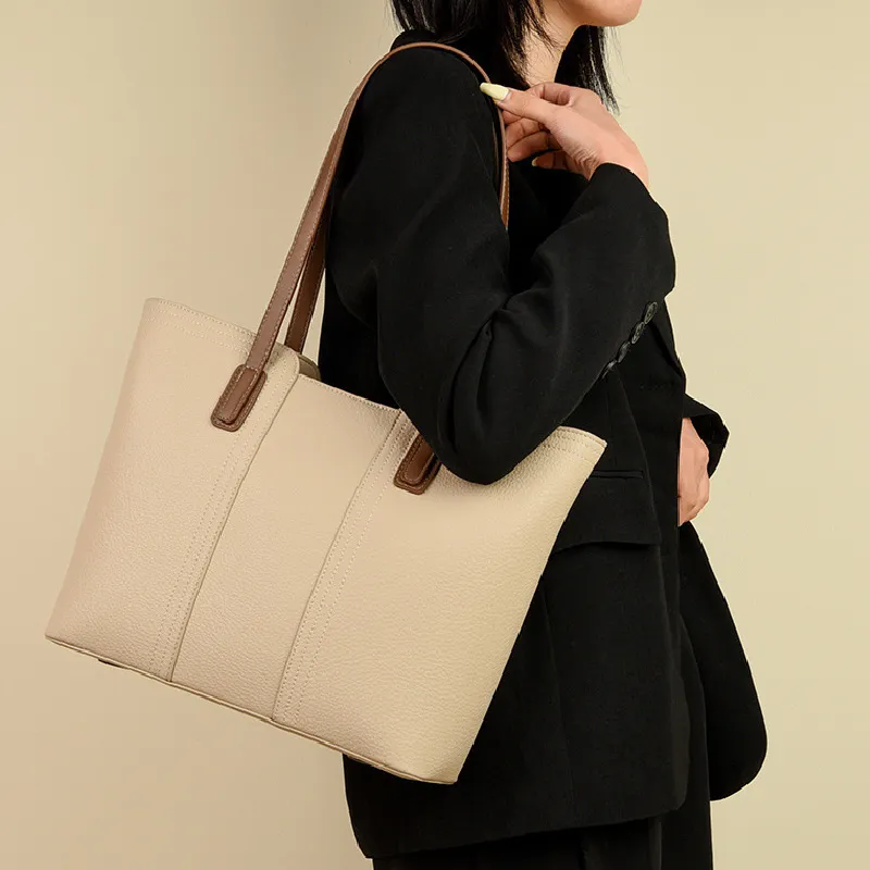 Cool Pu Tote Bag Shoulder Bag Regular Women's Black/Ecru/Khaki-6