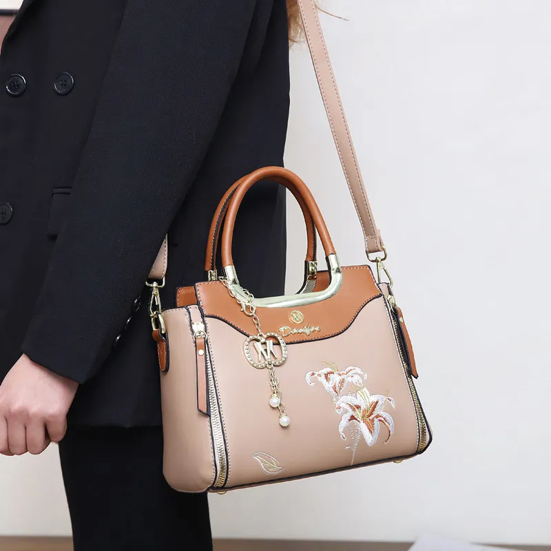 Cool PU One Shoulder Handbag Women's Multicolor-4