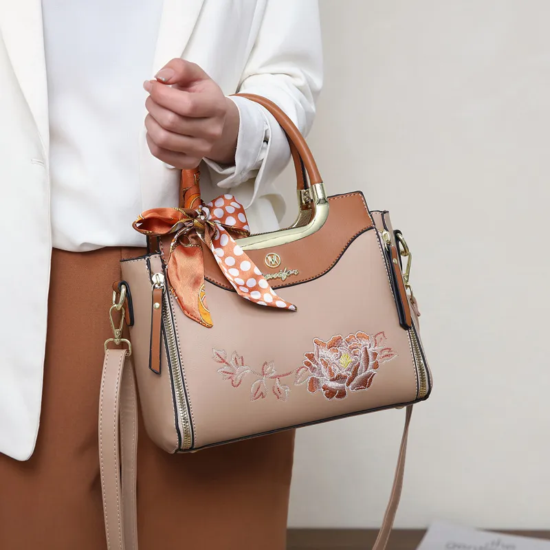 Cool Leather Handbag Women's Multicolor-3