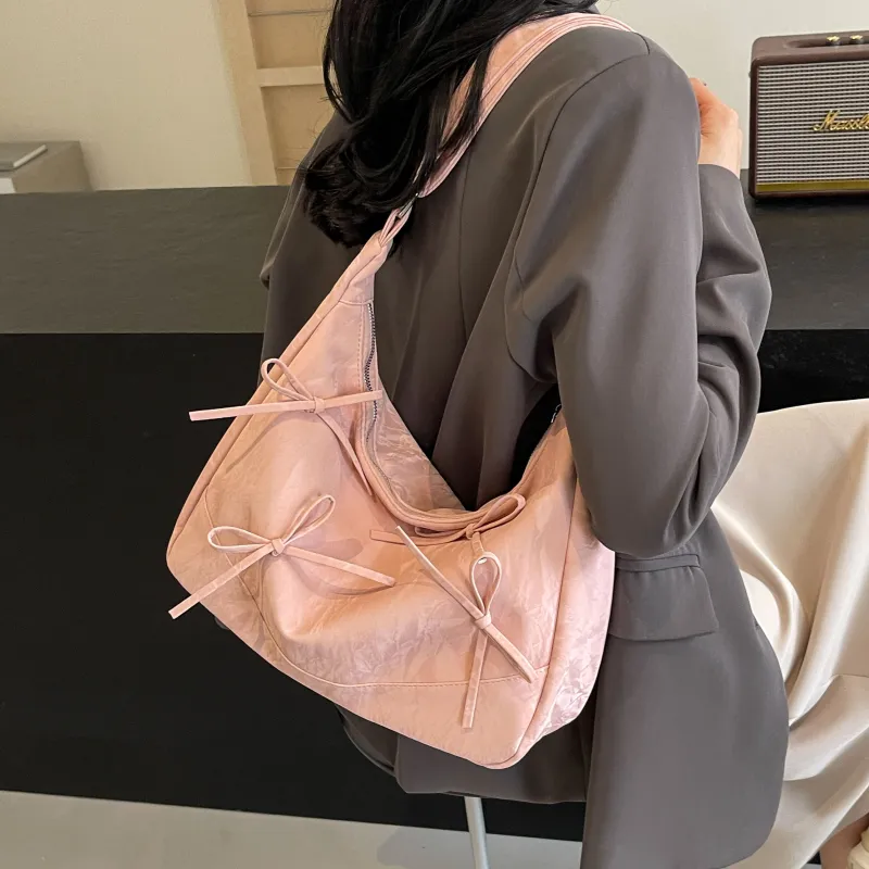 Cool Flannelette Shoulder Bag Women's Ecru/Silver/Black/Pink-15