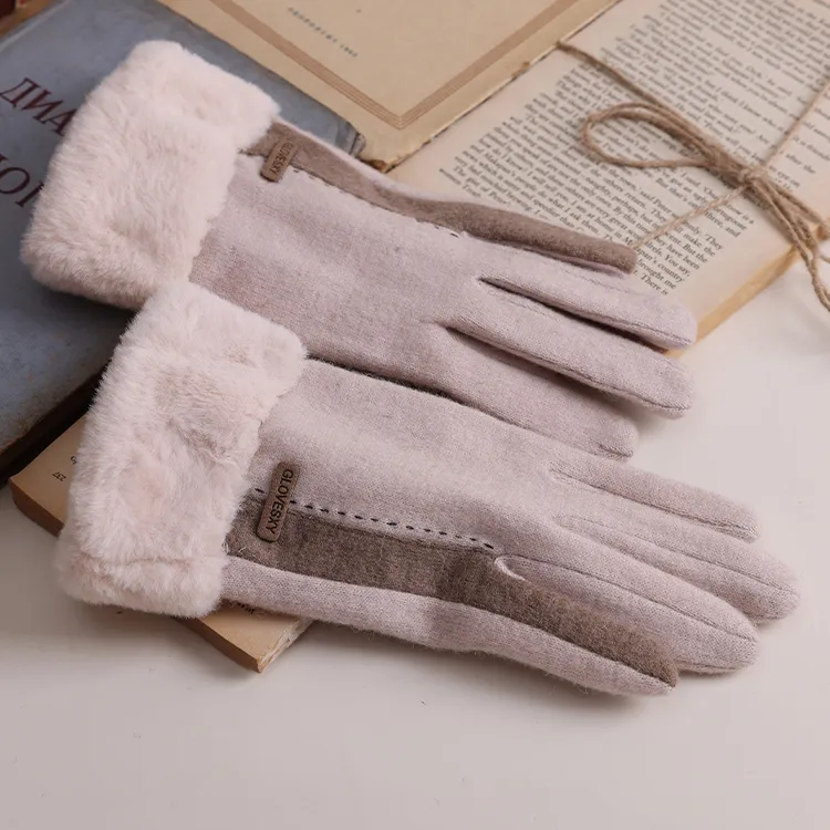 Lagur Wool Blend Knit Gloves Women's-1