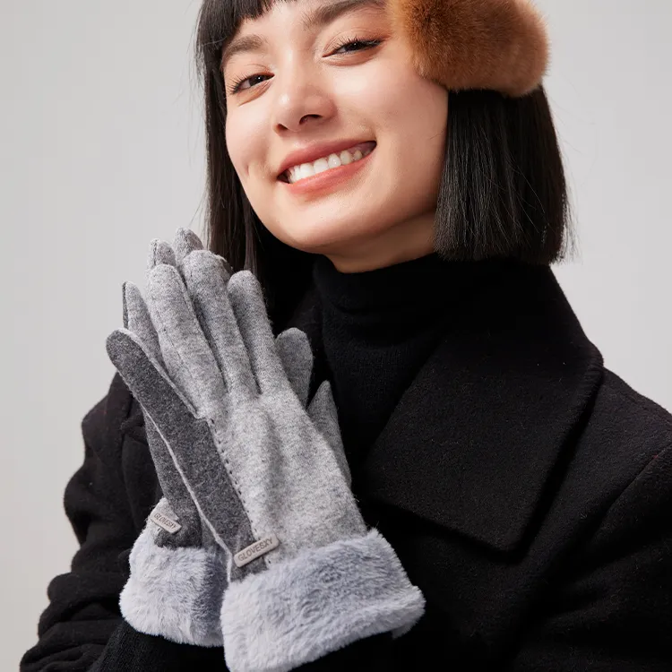 Lagur Wool Blend Knit Gloves Women's-5