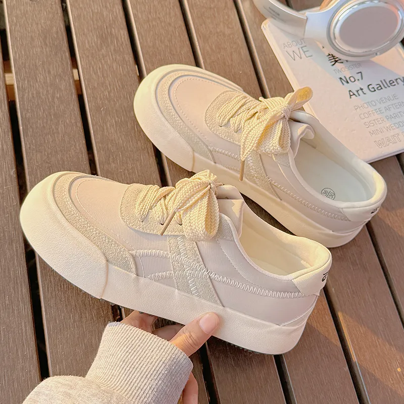 MKTKM Anti Slip Wear Resistant Low Top Skateboard Shoes Women's Oatmeal White-2