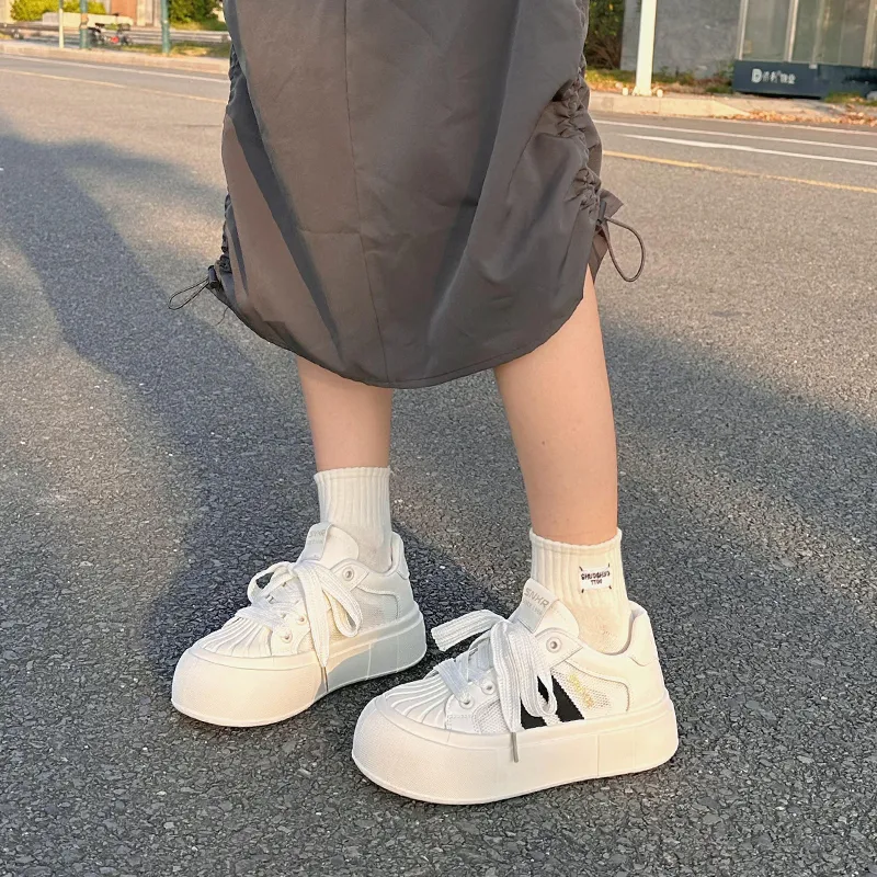 SNXR Slip Resistant Water Resistant Cushioning Breathable Low Top Skateboard Shoes Women's-26