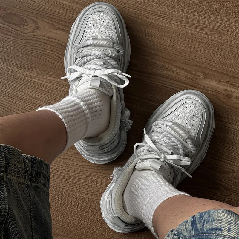 Anti Slip And Wear Resistant Height Increasing Low Top Classic Skateboard Shoes Unisex White Wipe Gradient Gray Shades-4