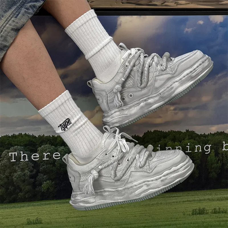 Anti Slip And Wear Resistant Height Increasing Low Top Classic Skateboard Shoes Unisex White Wipe Gradient Gray Shades-13