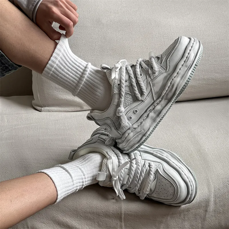 Anti Slip And Wear Resistant Height Increasing Low Top Classic Skateboard Shoes Unisex White Wipe Gradient Gray Shades-3