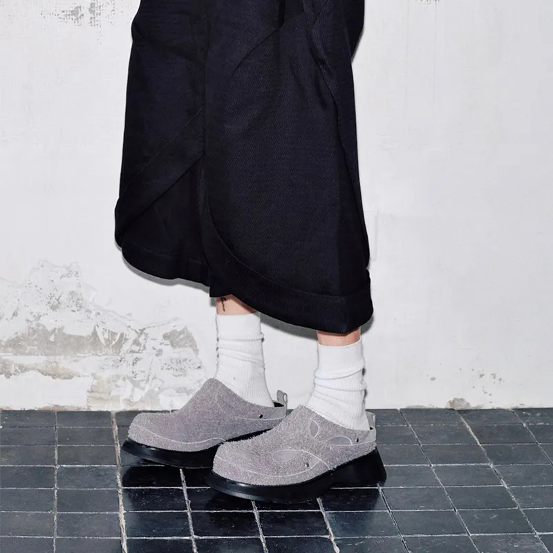 ARCcc Closed Toe Slippers Unisex-11