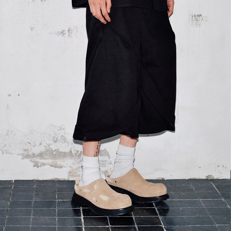ARCcc Closed Toe Slippers Unisex-5