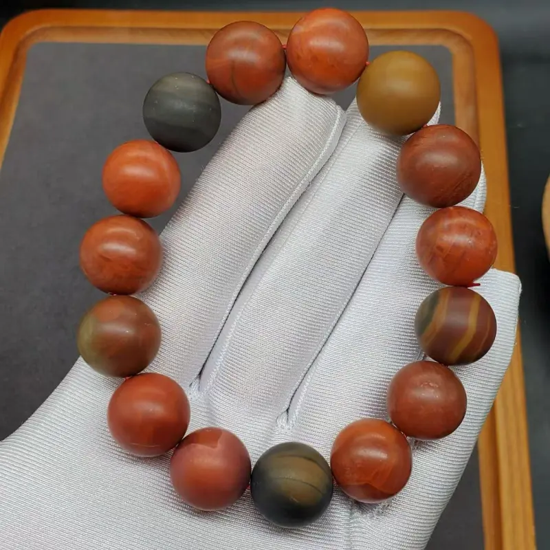Xiao Tian Southern Red Agate Single Wrap Beaded Bracelet Unisex-1