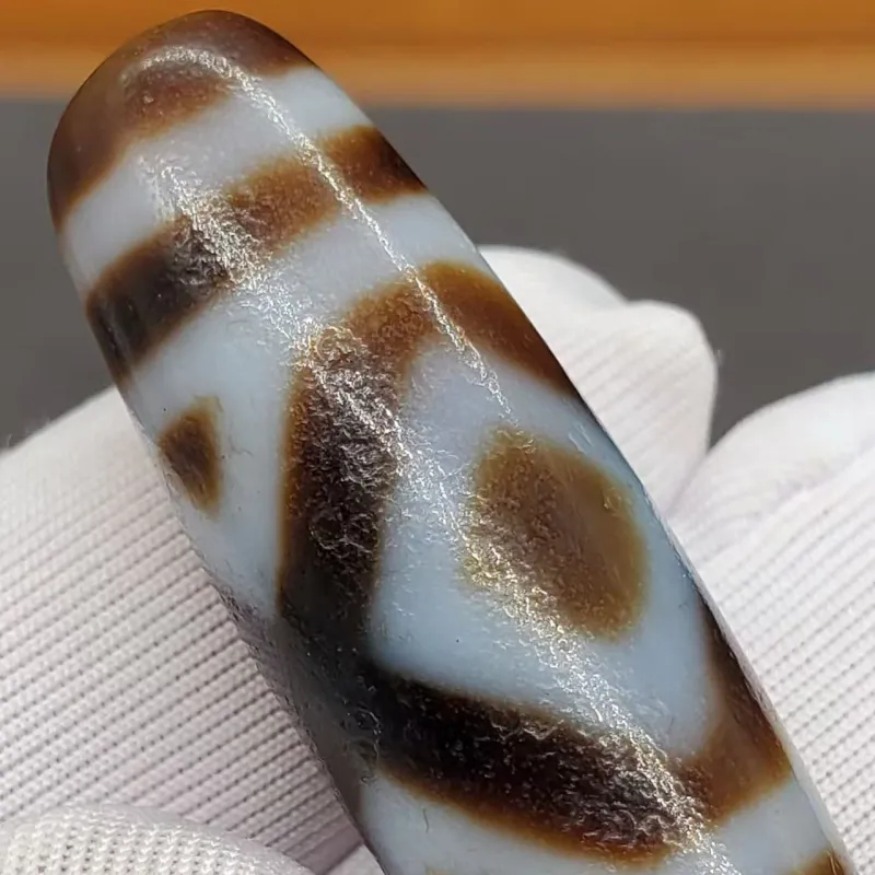 Xiao Tian Agate Old Sky Pearl Pendant Unisex-6