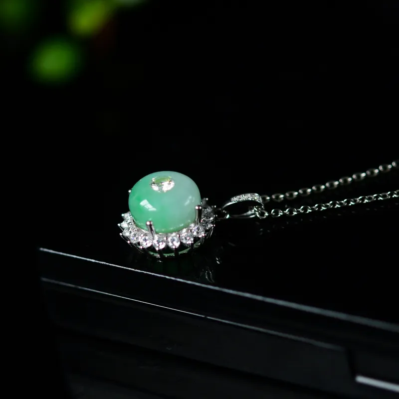 Xiao Tian Ice Glutinous Jadeite Pendants Women's-3
