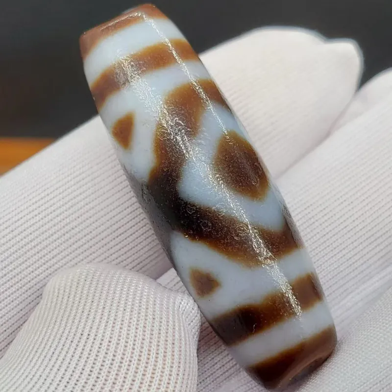 Xiao Tian Agate Old Sky Pearl Pendant Unisex-2
