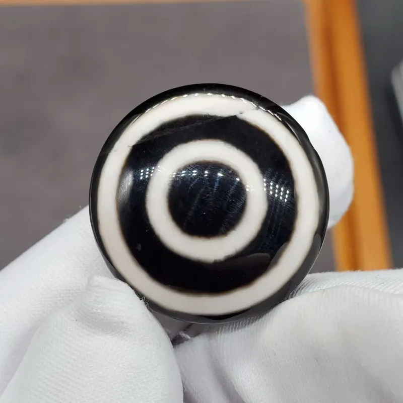 Xiao Tian Agate Boss Bead Pendant Unisex-2