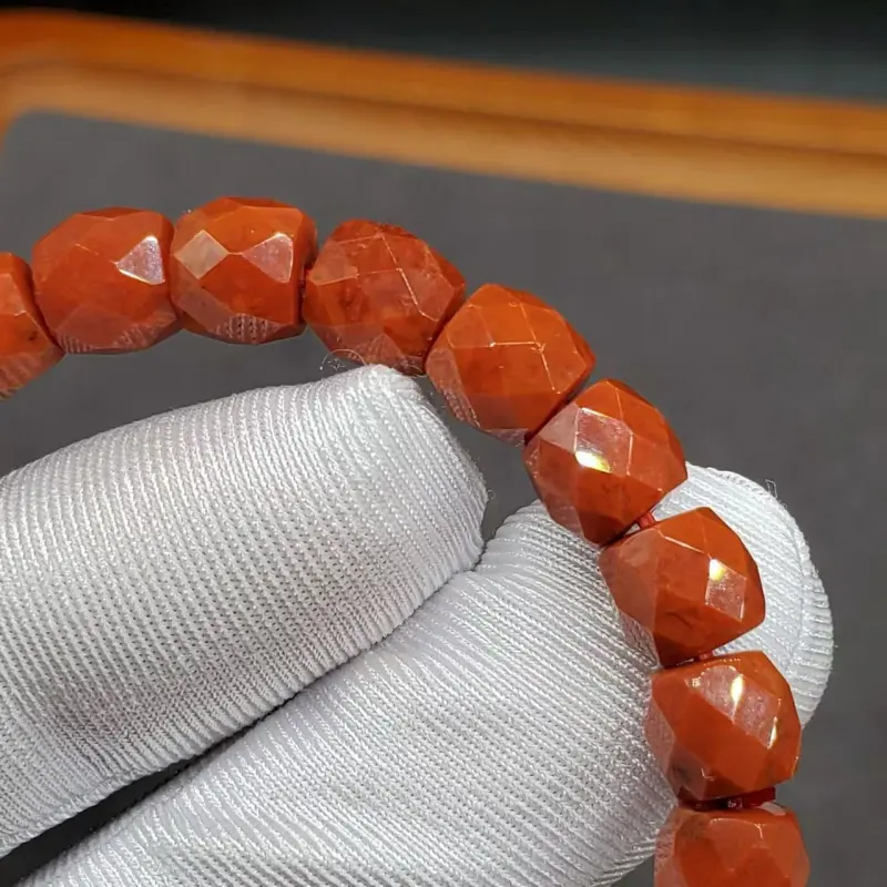 Xiao Tian Southern Red Agate Single Wrap Beaded Bracelet Unisex-4