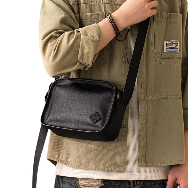 Back step Crossbody Bags Black-4