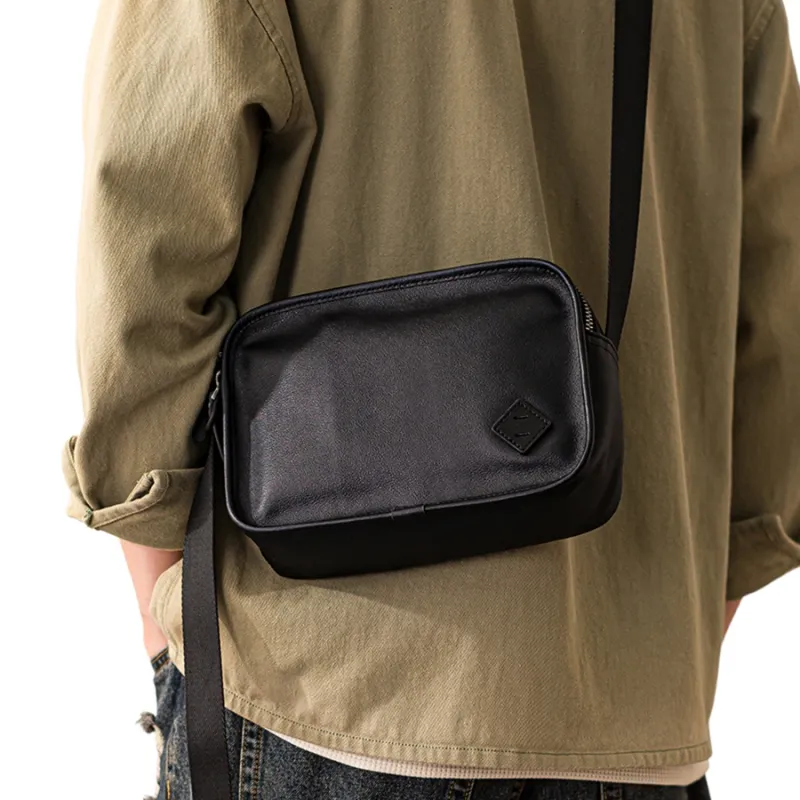 Back step Crossbody Bags Black-6