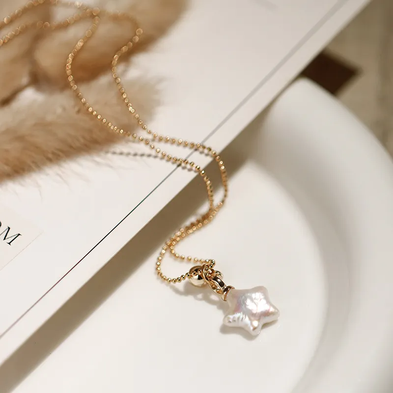 NATURALLYJOJO Freshwater Pearl Necklaces Women's Gold/White-3