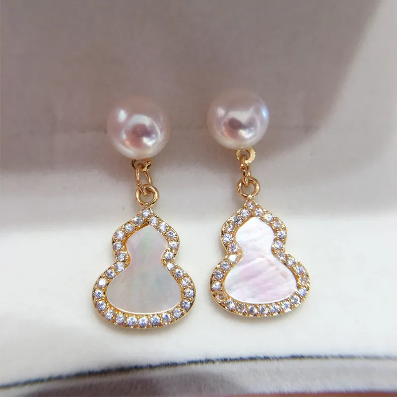 NATURALLYJOJO Mother Of Pearl Pearl Necklaces Women's White/Gold-6