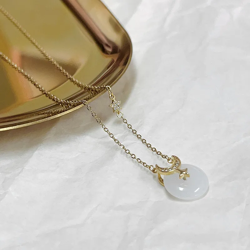 NATURALLYJOJO Resin Zircon Necklaces Women's Gold-5