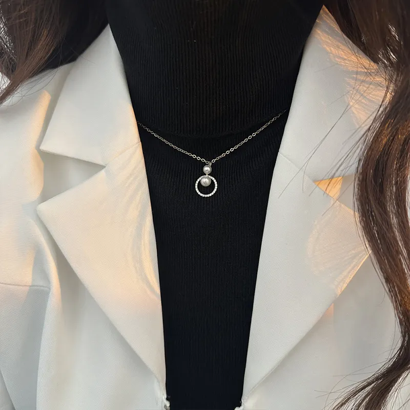 NATURALLYJOJO Imitation Pearl Copper Necklaces Women's Gold/Silver-6