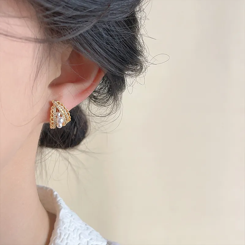 NATURALLYJOJO Zircon Clip On Earrings Women's-1