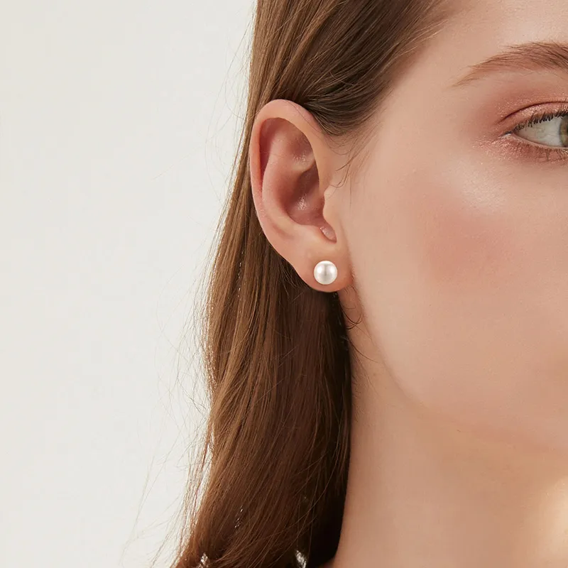 NATURALLYJOJO Shell Pearl Earrings Women's Gold-1