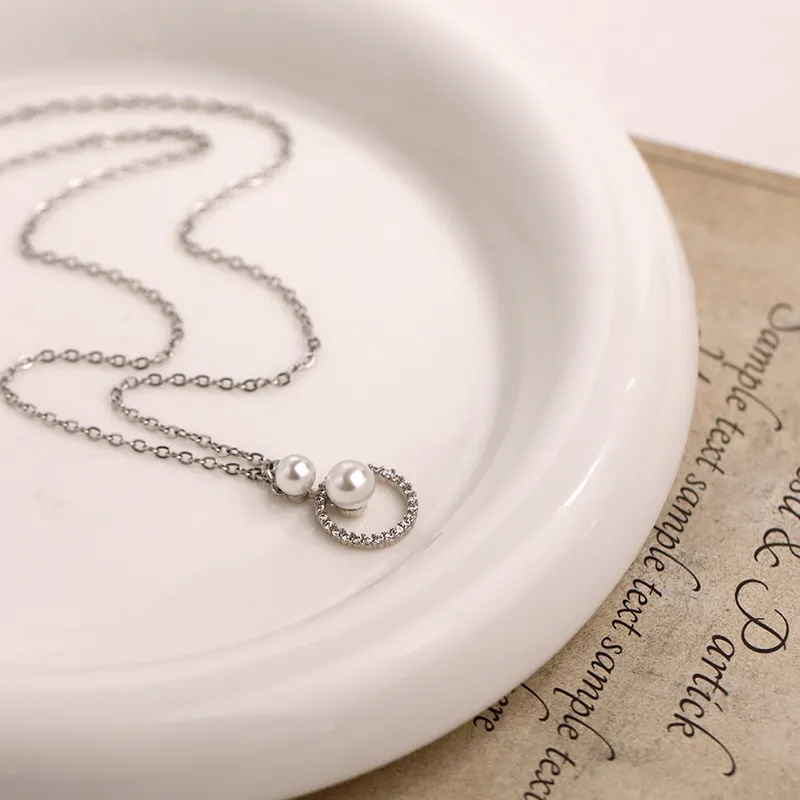 NATURALLYJOJO Imitation Pearl Copper Necklaces Women's Gold/Silver-9