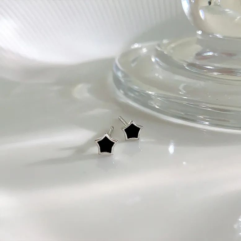 NATURALLYJOJO S999 Fine Silver Stud Earrings Women's Black-4
