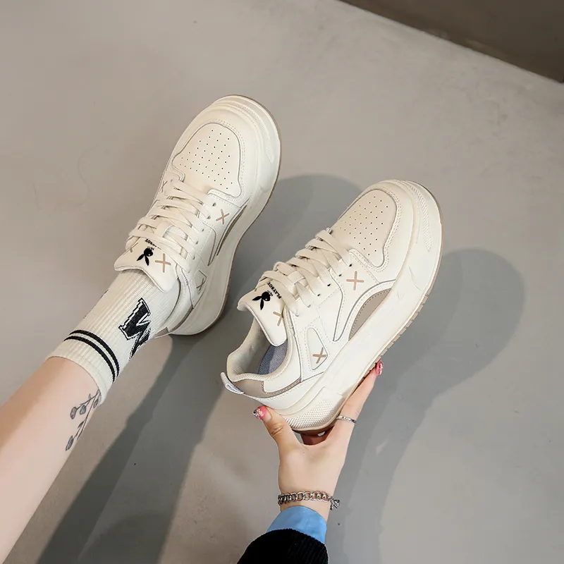 Playboy Low Top Skateboard Shoes Women's-3