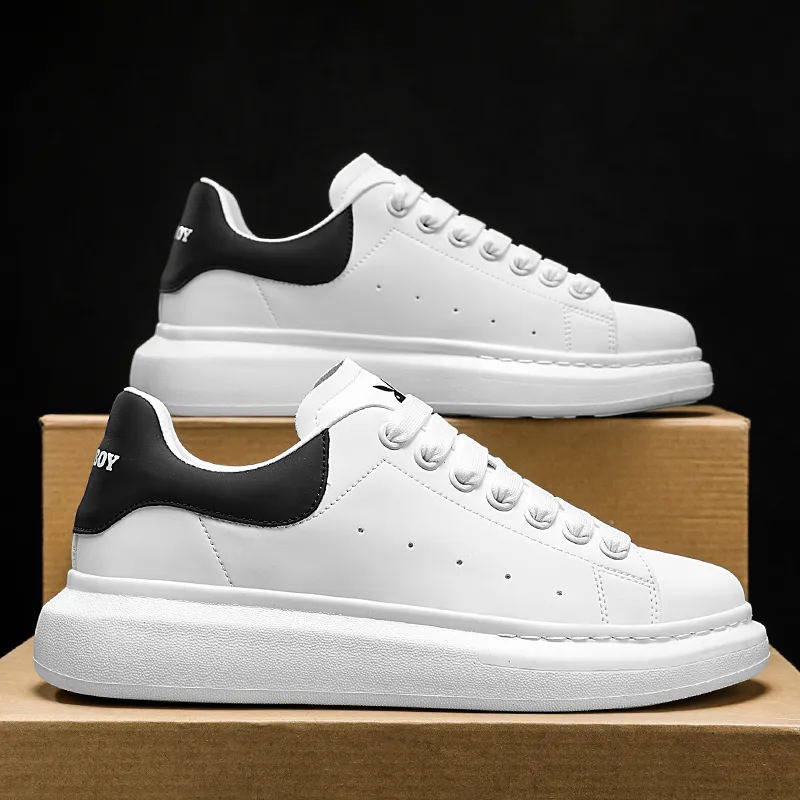 Playboy Low-Top Skateboard Shoes Women's-2